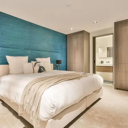 Luxury And Cozy 10 People Apartment Amsterdam